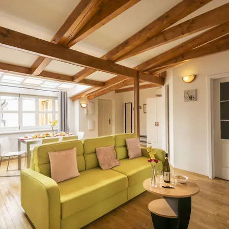 Hybernska By Pragueforyou * Prag