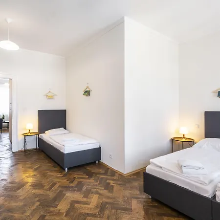 Hybernska By Pragueforyou Apartment Prag