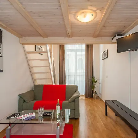 Hybernska By Pragueforyou Apartment