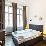 Hybernska By Pragueforyou Apartment Prag