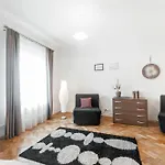 Hybernska By Pragueforyou Apartment
