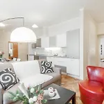 Apartment Hybernska By Pragueforyou Prag